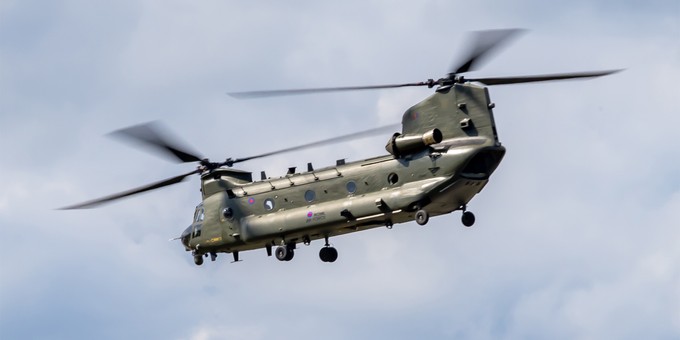 Zwischenbesuch: Eine Chinook der Royal Air Force.