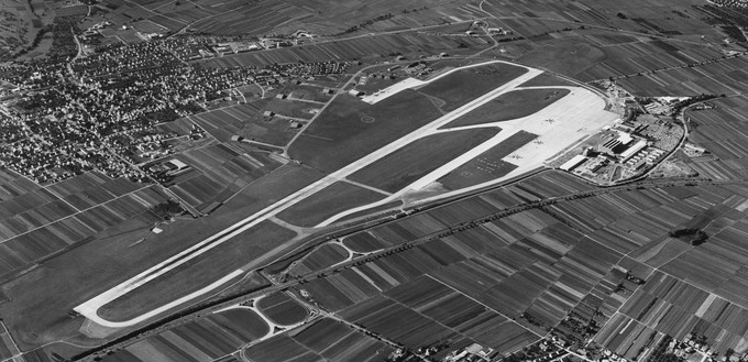 1972 zählte der Airport der baden-württembergischen Landeshauptstadt 2,0 Millionen Passagiere.