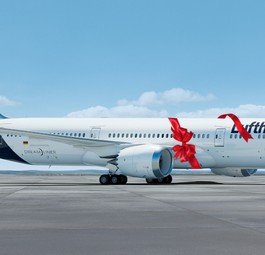 Boeing 787 mit Schleife: Hoffentlich kommt sie pünktlich.