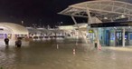 Flughafen Auckland unter Wasser - Terminal geschlossen