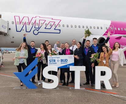 Wizz Air beim Start in Stuttgart: Es gefällt der Fluglinie offenbar am Airport.