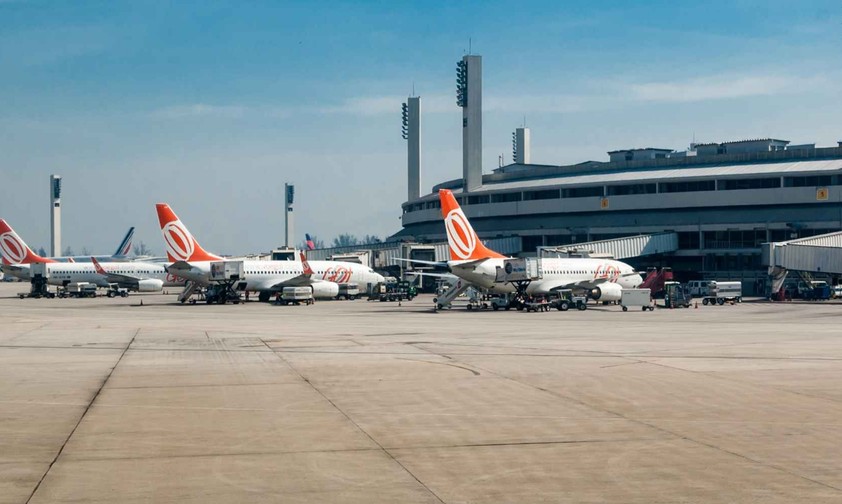 Flugzeuge am Flughafen Rio de Janeiro–Antônio Carlos Jobim: Neue Strommasten haben Auswirkungen auf den Luftverkehr.
