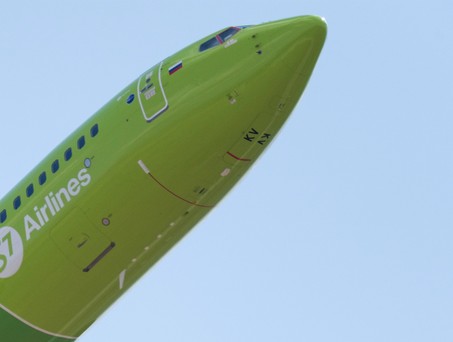 Boeing 737-800 von S7 Airlines: Die Fluglinie nutzt neuerdings den nordkoreanischen Luftraum.