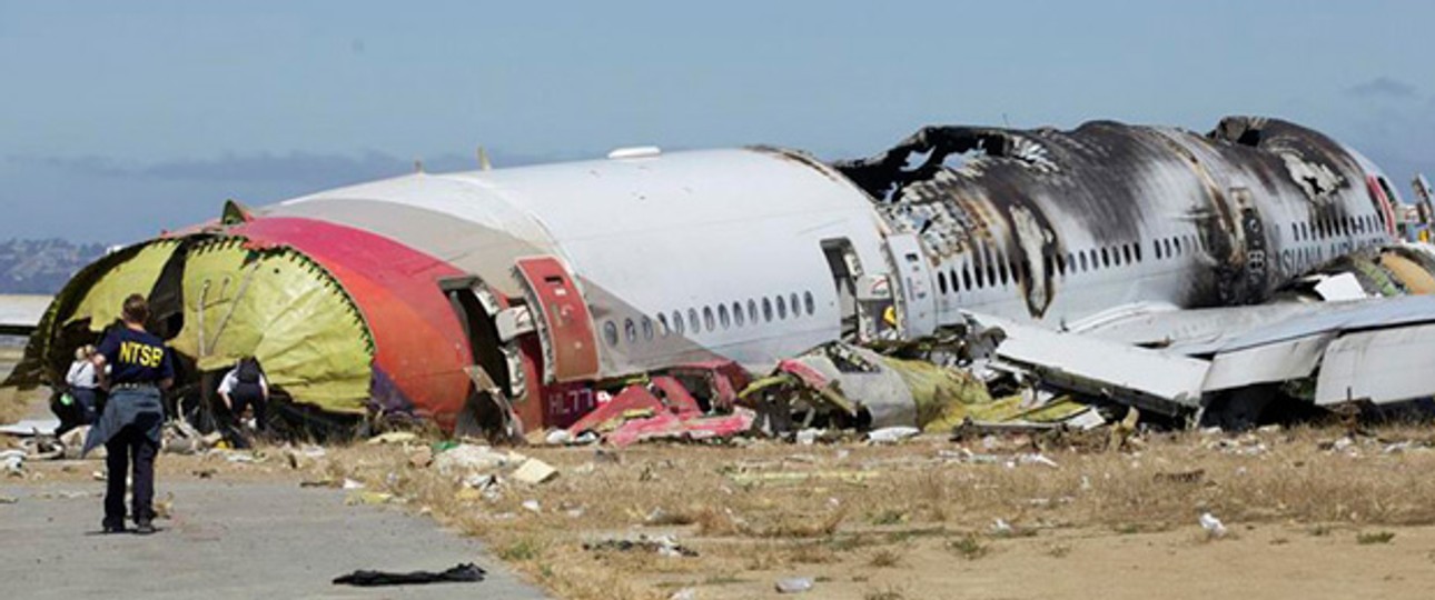 Wrack des Asiana-Fliegers, der in San Francisco verunglückte: Bei der Landung höhere Chancen.