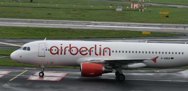 D-ABDX: Der A320 bleibt vorerst in Island.