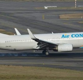 Ein Jet, vom Ministerium am Computer eingefärbt: So soll die Bemalung von Air Congo daherkommen. Ähnlich wie dieser Flieger vorne sehen die Maschinen von Congo Airways hinten aus.