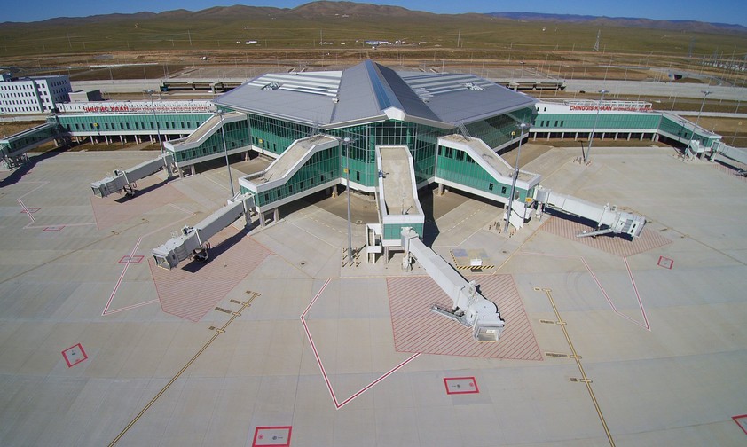 Neuer Flughafen von Ulaanbaatar: 3 Millionen  Reisende pro Jahr kann er abfertigen.