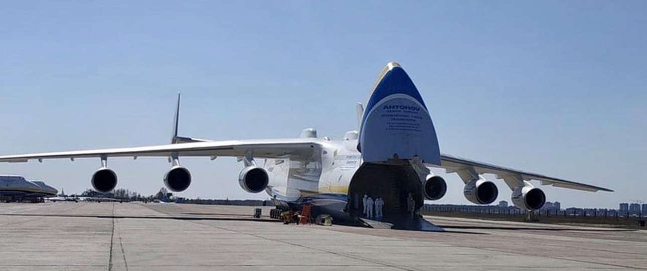Antonov An-225: Auch das Unikat muss jetzt zur Inspektion.