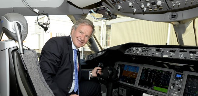 Bjørn Kjos im Cockpit eines Dreamliners: «Am Ende sind es wirklich die neuen Flieger, die den Unterschied machen.»