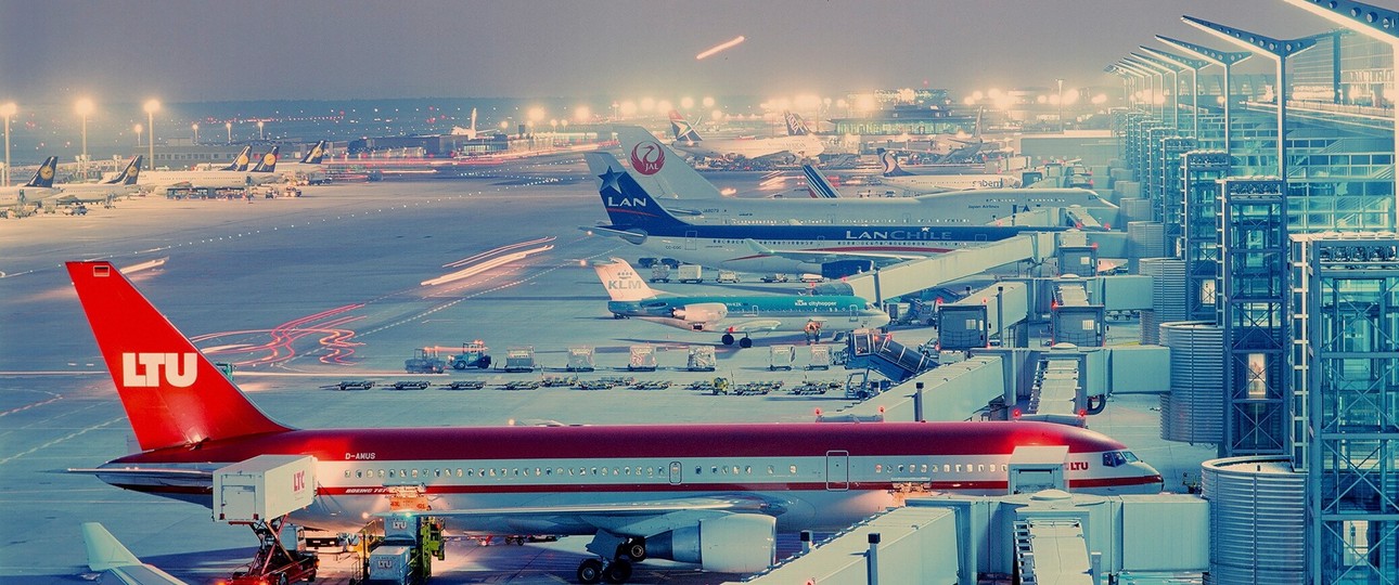 Terminal 2 im Jahr 1999: Beim Start ein hochmodernes Gebäude.