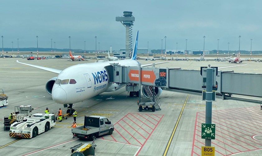 Dreamliner von Norse Atlantic am BER: Aktuell geht es nur nach New York JFK.