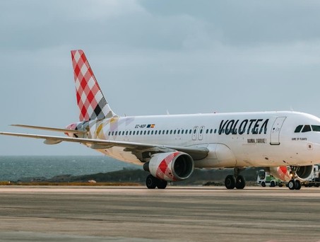 Flugzeug von Volotea: Bald gibt es Zuschläge auch im Nachhinein.