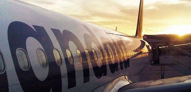 Maschine von Mandala Airlines: Bald ist es aus und vorbei.