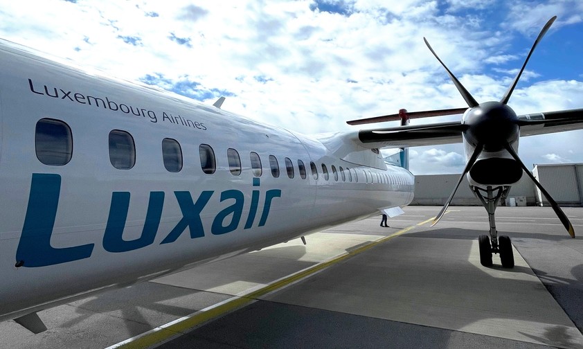 luxair dash 8 vorfeld geparkt