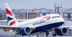 Der Airbus A318 von British Airways mit dem Kennzeichen G-EUNB. 2017 verkaufte die Fluglinie den Jet an ...