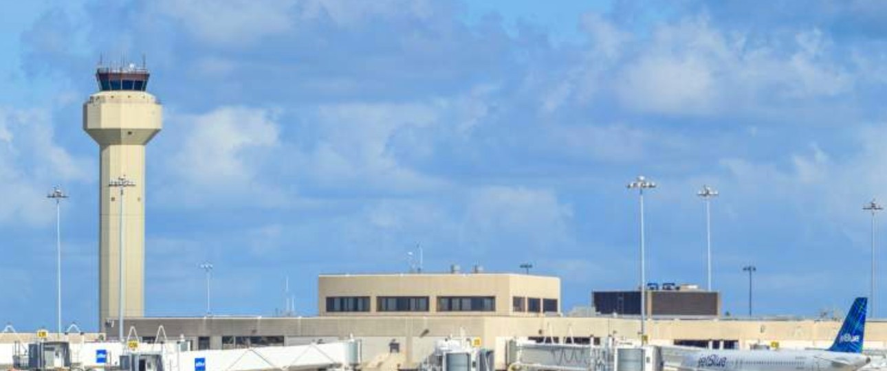 Palm Beach International Airport: Bald nach Trump benannt.