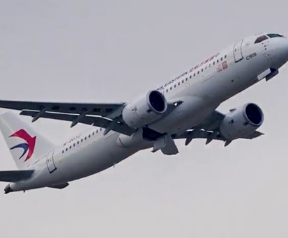 Die erste C919 von China Eastern Airlines: Die Fluggesellschaft hat 100 weitere Maschinen bestellt.