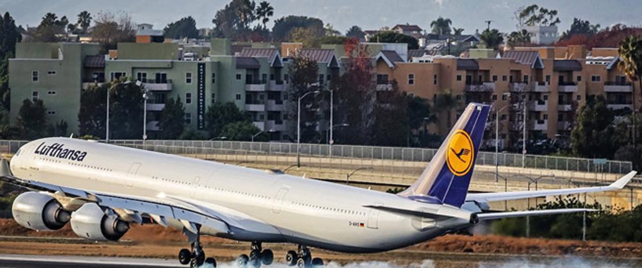 A340 von Lufthansa: Bald auf einigen Inlandsflügen nach Berlin unterwegs.