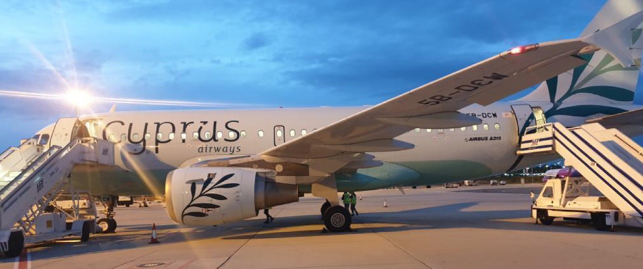 Jet von Cyprus Airways: Fliegt mit zwei Airbus A319.