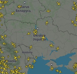 Luftraum über der Ukraine am Dienstag um 11:22 Uhr: Nicht ganz leer.