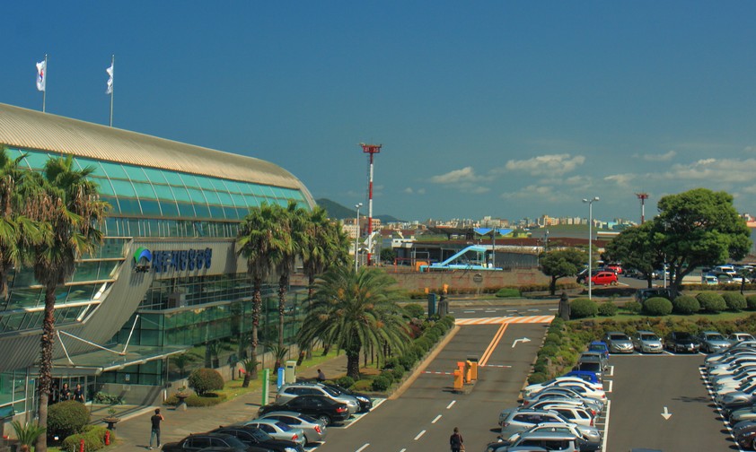 Jeju International Airport: Zweiter Flughafen für 2025 geplant.