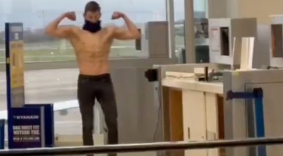 Muskelprotz randaliert am Flughafen Dublin