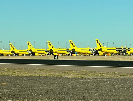 Während der Pandemie gegroundete Flugzeuge von Spirit Airlines: Bleibt die Fluglinie nun ganz am Boden?