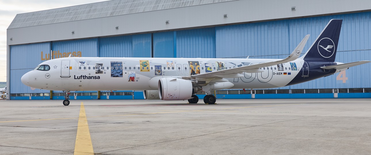 Lufthansas D-AIEM: Ist nun fertig beklebt.