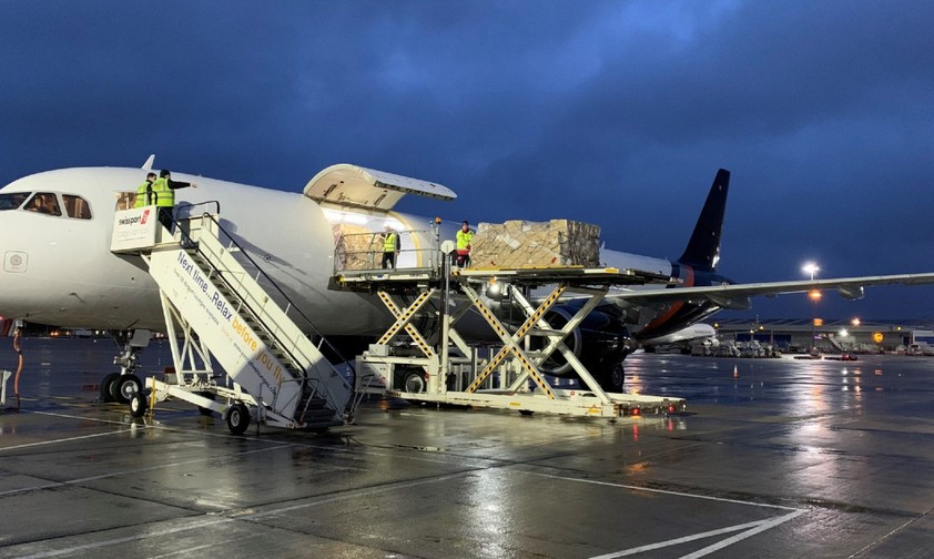 Der erst Airbus A321 P2F von Titan Airways: Die Flotte wächst weiter.