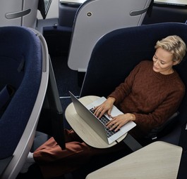Finnairs neuer Business-Sitz: Er soll sich nicht an Flugzeugsitzen, sondern an Loungemöbeln orientieren.