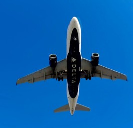 Airbus A319 von Delta Air Lines: Die Airline tauscht Hilfstriebwerke aus.