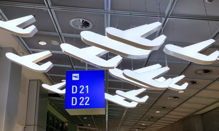 Gate-Beschilderungen in Frankfurt: Der Flughafen ist ein Silent Airport.
