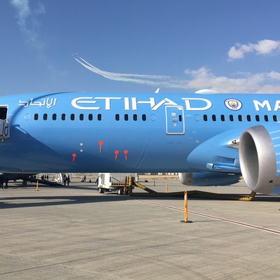 etihad airways manchester city