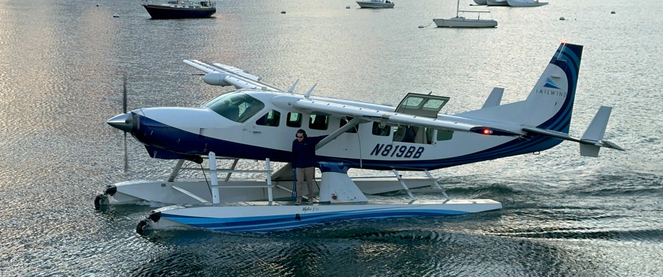 Cessna Grand Caravan EX von Tailwind Air in der Boston Harbor Seaplane Base.