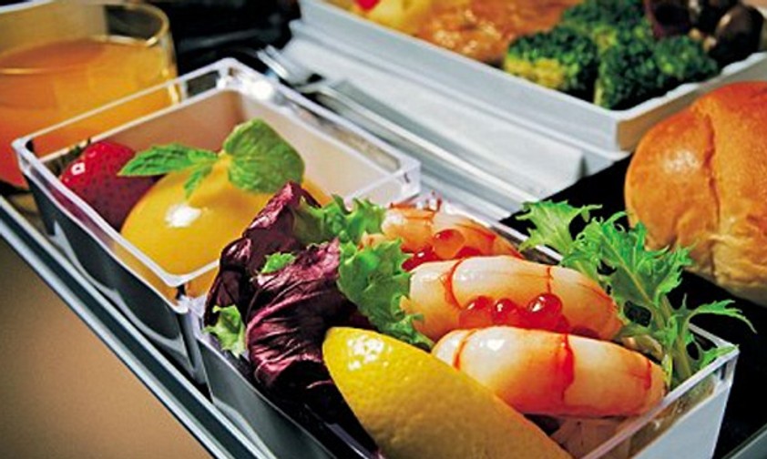 Menu bei Singapore: So schmackhaft es aussieht - am Boden wird es versalzen schmecken.