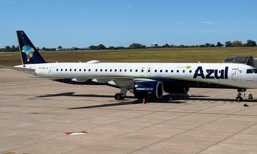 embraer e195 e2 ps adl azul