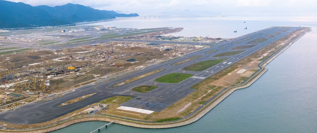 Neue Piste am Flughafen Hongkong: Sie ist die nördlichste der drei.