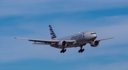 Boeing 777-200 von American Airlines: Auf einem Flug aus Madrid nach Dallas sind sechs von acht Toiletten ausgefallen. 