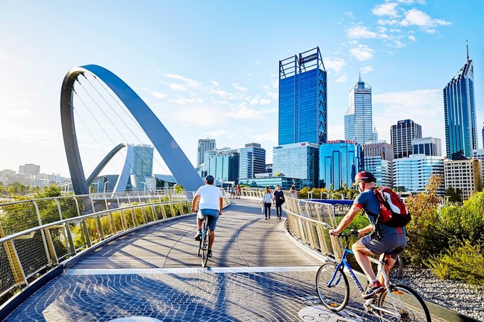Elizabeth Quay Bridge 