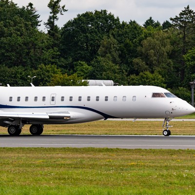 bombardier global 6000 oe lhc