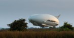 Rekordflugzeug Airlander legt Bruchlandung hin