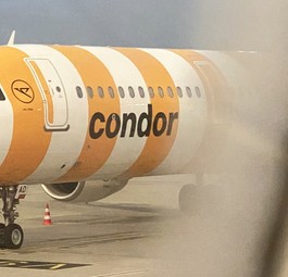 Flugzeug von Condor: Für FTI-Kunden nur noch Rückflüge.