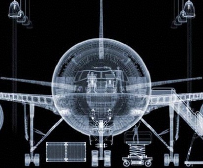 Ganze Flugzeuge durchleuchten