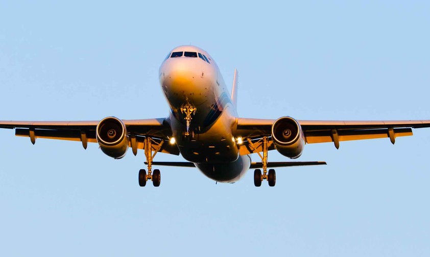 Ein Airbus A320 im Flug: Die neuen Fluggesellschaft setzt auf eine reine Airbus-Flotte.