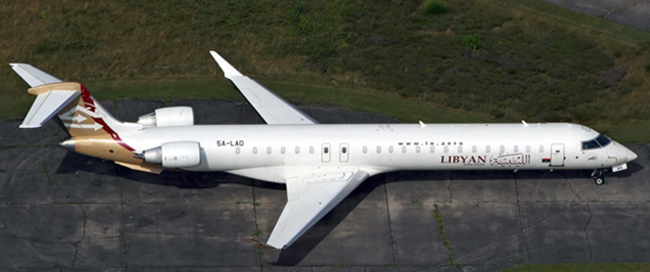 Bombardier CRJ 900 in Köln: Dem Beschuss entgangen.