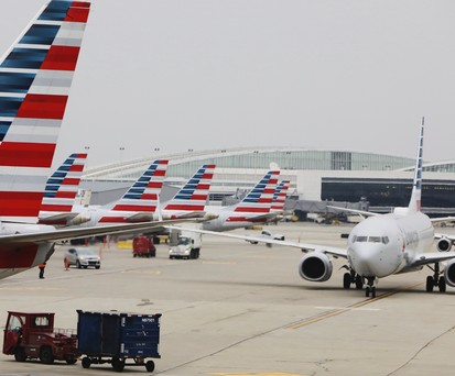 Flieger von American Airlines: Der Wintersturm setzte der Airline hart zu.