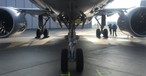 Fahrwerk eines Airbus A320 Neo: Auch neue Flugzeugtypen treiben das Wachstum voran.