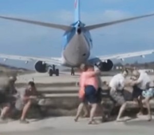 skiathos jet blast
