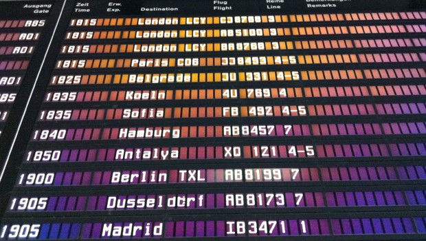 Schon heute zu gewissen Stunden an der Kapazitätsgrenze arbeiten zudem: Amsterdam, Madrid Barajas, München, Paris Charles de Gaulle, Rom Fiumicino und Wien.