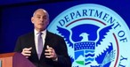 US-Innenminister Kelly: Er traf Airlinevertreter.